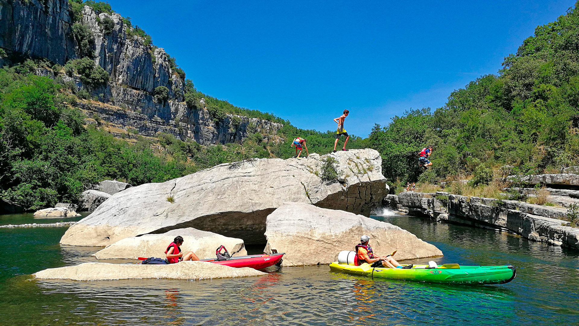 Au Portaou - Kayak au Gorge d'Archèche